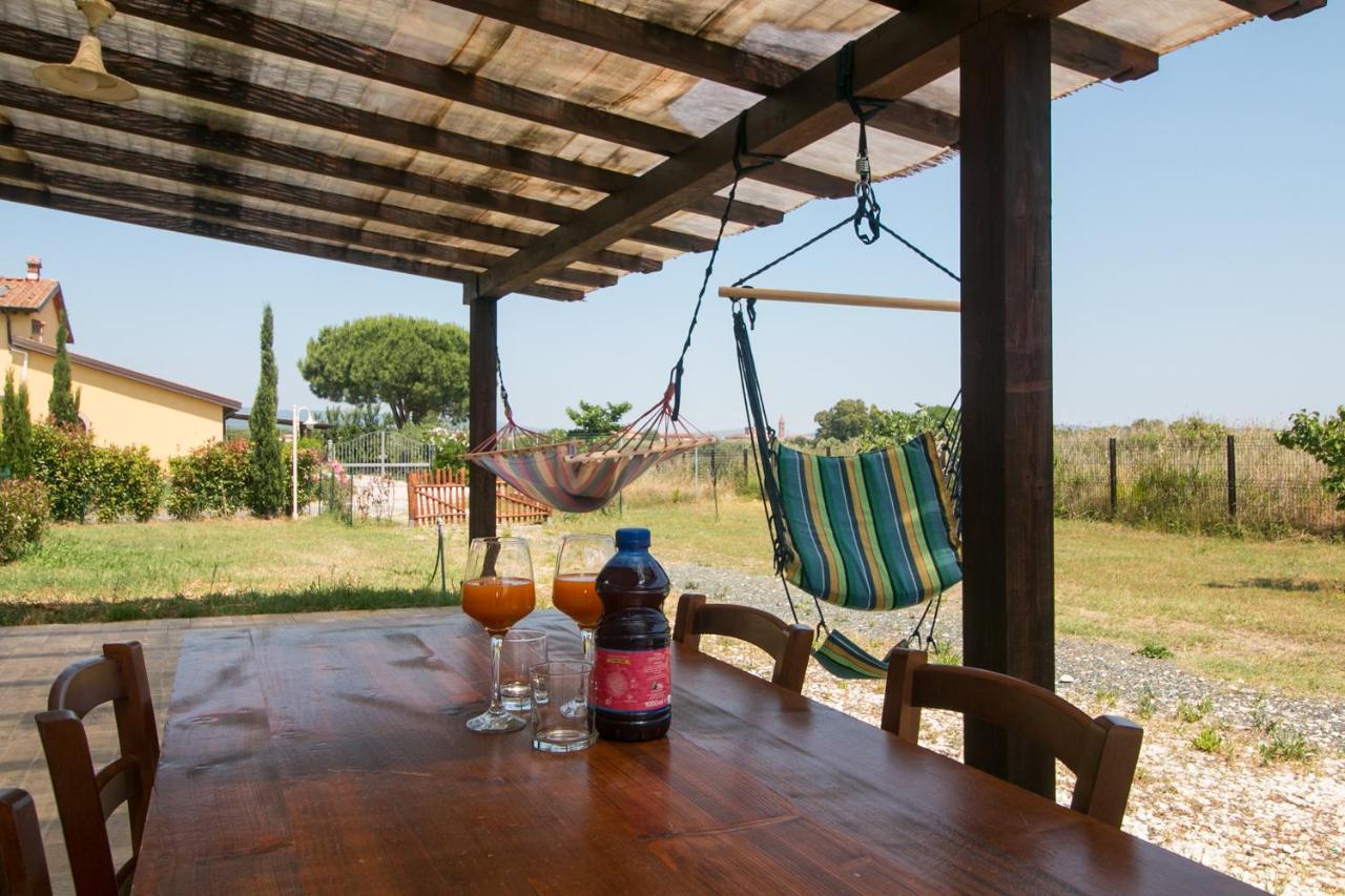 Aparthotel Fattoria Palazzeta - Pet & Family Friendly Cecina  Exterior foto