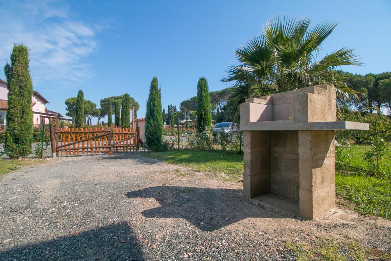 Aparthotel Fattoria Palazzeta - Pet & Family Friendly Cecina  Exterior foto