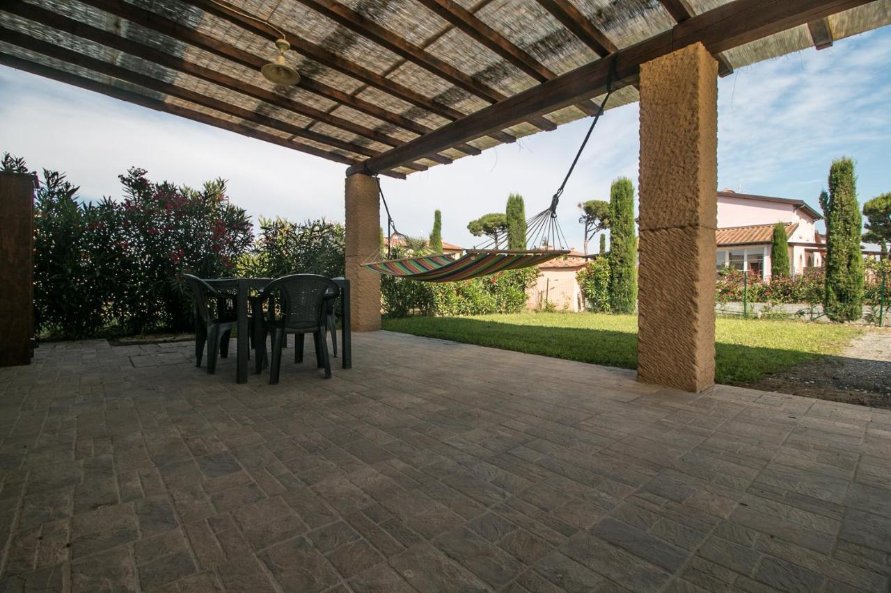 Aparthotel Fattoria Palazzeta - Pet & Family Friendly Cecina  Exterior foto