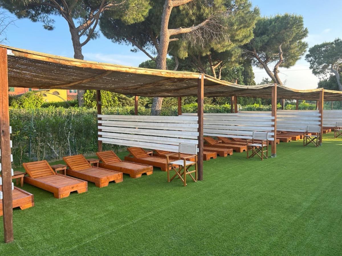 Aparthotel Fattoria Palazzeta - Pet & Family Friendly Cecina  Exterior foto