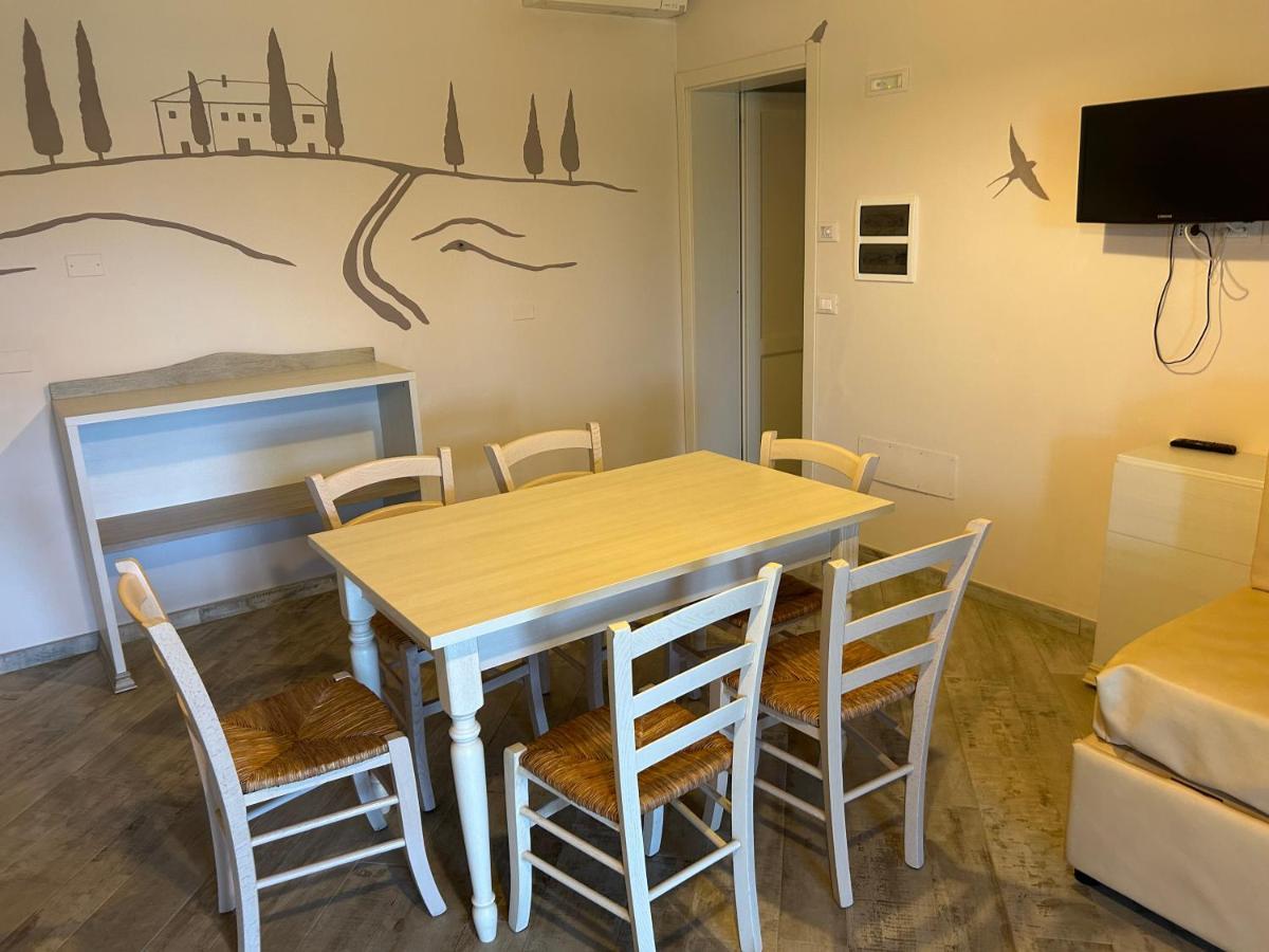 Aparthotel Fattoria Palazzeta - Pet & Family Friendly Cecina  Exterior foto